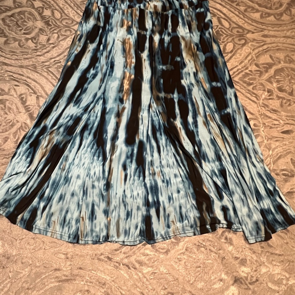 Metro Wear Blue and Black Pleated Midi Skirt